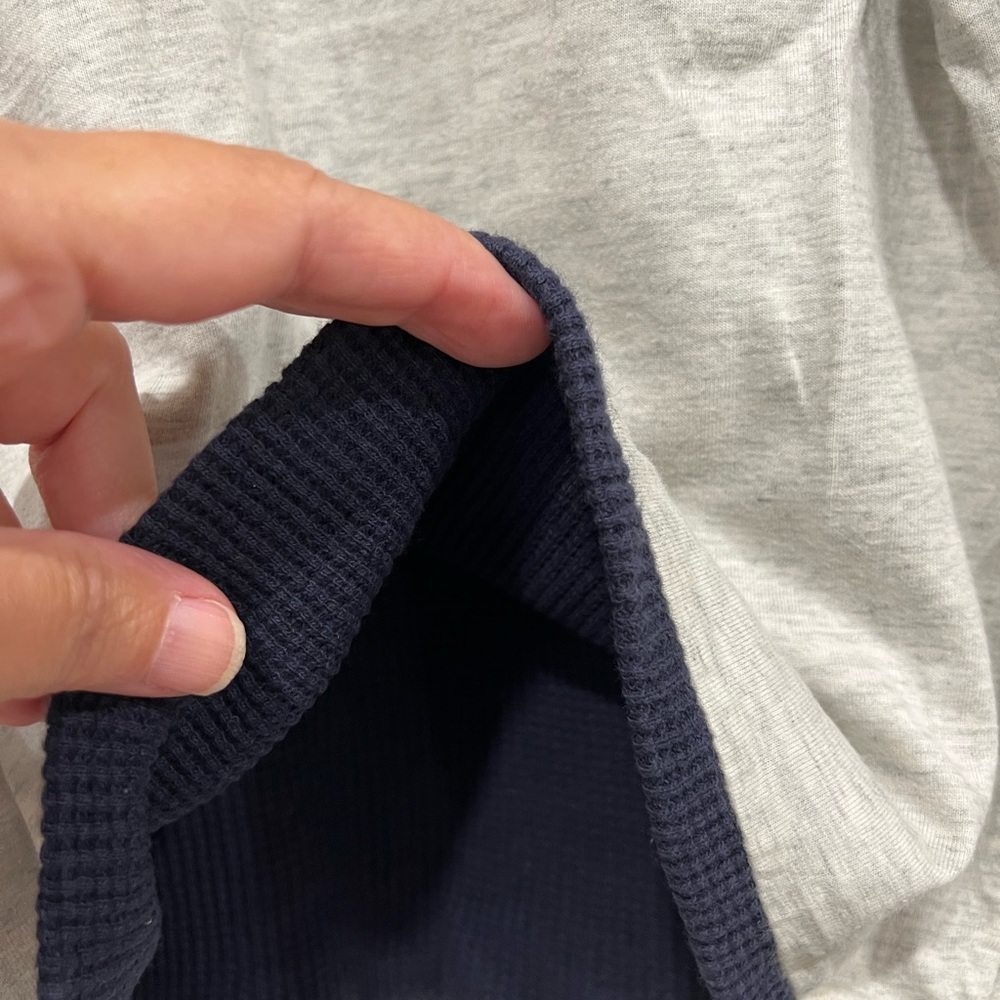 Baby Gap Toddler lined jersey knit top - Picture 3 of 9